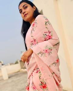 Producto moderno de tendencia Georgette Saree para graduación de Diwali y ocasiones en la playa - Product Image 4