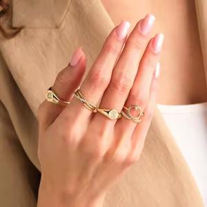 แหวนทองคำแท้10K/ 14K/ 18K แหวนเพชรสำหรับปลูกในห้องแล็บวงแหวน X ไม้กางเขนสไตล์ไม่เหมือนใครของขวัญสำหรับเธอ - Product Image 3