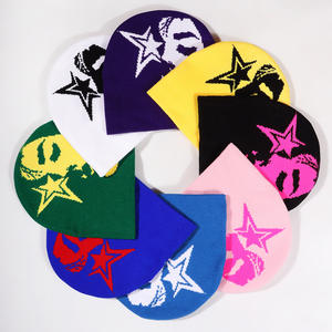 Venta al por mayor bajo MOQ mejor precio Jacquard All Over Print Letters gráfico Top Tier Beanie Cuff less Knit Hat - Product Image 1