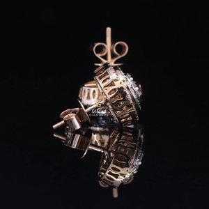 Boucles d'oreilles minuscules en argent sterling 925 avec diamants ronds de laboratoire taille brillante pour un usage quotidien des femmes - Product Image 5