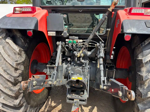 Tracteur compact KIOTI CX2510 4x4 en promotion – Tracteur agricole compact pour les petites exploitations, performances efficaces pour les activités agricoles légères. - Product Image 5
