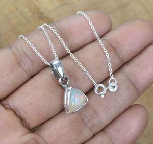 Pendentif en opale éthiopienne, collier en argent sterling, pierre précieuse, fait à la main, pierre de naissance d'octobre, bijoux en pierre naturelle, cadeau - Product Image 4