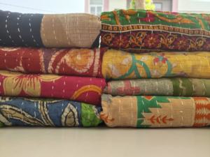 Handmade 100% Organic Cotton Kantha <b>Quilt</b> Reversible Eco-Friendly Bedspread Queen Size Modern <b>Throw</b> Patchwork Saree Blanket - Product Image 3