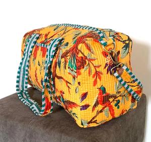 Bolsa de Lona Acolchada con Estampado de Bloques de Algodón de Lujo Informal Hecha a Mano con Forro Verde Amarillo, Ecológica, de Gran Capacidad para Viajes, Gimnasio/Yoga - Product Image 2