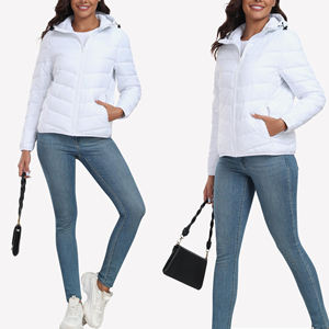 Veste matelassée pour femme coupe décontractée idéale pour l'hiver offre confort et amplitude idéale pour la vente en gros - Product Image 4