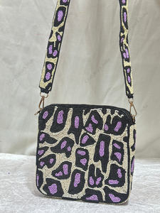 Sac bandoulière en perles abstraites, entièrement artisanal indien, pour femmes, sac de soirée de luxe fait à la main, design artistique - Product Image 6