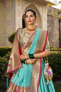 Pesado Jacquard lentejuelas hilo bordado tejido Zari trabajo Lehenga Choli con encaje trabajo venta en línea ropa India pakistaní - Product Image 2