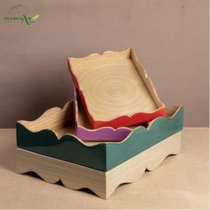 Plateau en bambou artisanal, écologique, durable, finition laquée, sans danger pour les aliments, équilibre ludique entre l'artisanat et la couleur - Product Image 4