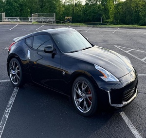 2015 370Z Cupe 10kMiles 6 vitesses manuelles - Product Image 1