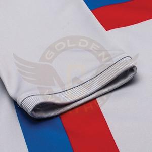 Conjunto de Camiseta de Fútbol para Hombre Golden Weather - Manga Corta, Diseño Personalizable, Secado Rápido, Transpirable, Ropa Deportiva Sostenible - Product Image 3