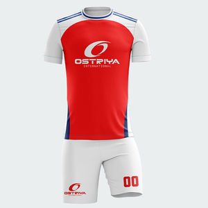 Venta al por mayor de alta calidad transpirable uniforme de fútbol de secado rápido clásico Retro fútbol Jersey y pantalones cortos Set para Unisex - Product Image 5