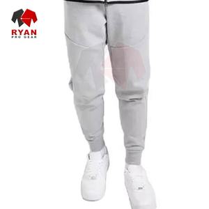 ชุดวอร์มผู้ชายสีพื้น ผ้าไม่ยับ แห้งเร็ว ทรงปกติ ระบายอากาศดี รับผลิตแบบ OEM และ ODM - Product Image 6