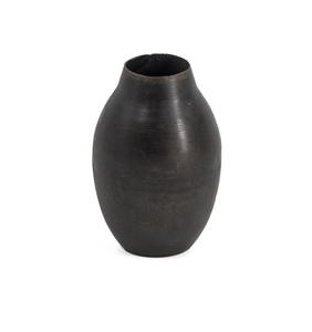 Elegantes floreros de hierro de metal rústico con hermosos grabados antiguos para decoración del hogar clásica y vintage de granja - Product Image 6