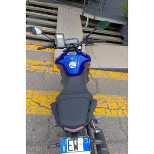 Motocyclettes de haute performance MT-125 pour la conduite urbaine - Product Image 3