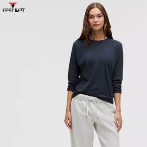 T-shirt femme haute qualité 100% coton teint uni avec plumes décoration manches courtes pour l'été - Product Image 6