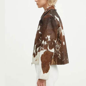 Chaqueta de Cuero Vacuno para Mujer, Informal, Cálida, Transpirable, con Cierre de Cremallera, Servicio OEM, Color y Logotipo Personalizables - Product Image 2
