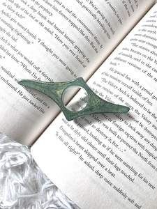 Soporte de Resina para Páginas de Libros, Lector de Pulgar, Ayuda de Lectura Hecha a Mano para Libros y Revistas - Product Image 5