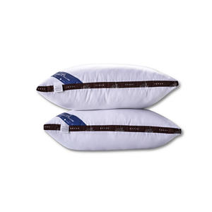 Fournitures d'hôtel Oreiller cervical en coton compressible OEM ODM Vietnam Usine Nouveau design Tissu à rayures Vente en gros directe en vrac - Product Image 5