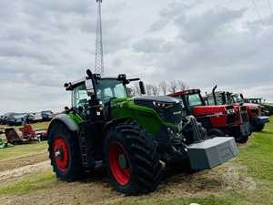 Tracteur agricole d'occasion Fendt 1050 Vario 90 CV avec moteur Robin pour inspection par rapport et vidéo - Product Image 3