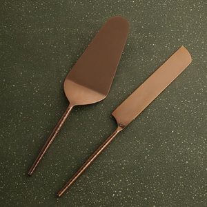 Minimalist Stainless Steel Cake Server for Weddings & Fine Dining, Elegant <b>Dessert</b> Metal Serving <b>Tool</b> for Hotels and Cafes - Product Image 1