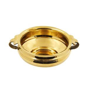 Urli en laiton de qualité supérieure avec poignée, idéal pour la décoration intérieure, la décoration de mariage, les fêtes, les pooja et l'intérieur traditionnel indien - Product Image 1