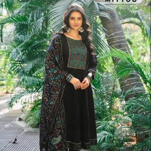 Mittoo Designer Modal Silk Kurtis Distribuidor mayorista de estilo formal en India-Muskaan - Product Image 5