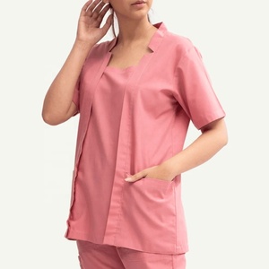 Ensemble de blouses et chemises d'uniforme médical unisexe rose EVERGLOW en coton et polyester tissé avec fonction de détection d'aiguilles - Product Image 3
