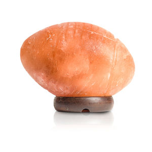 Vente en gros de lampe en forme de ballon de football au sel de l'Himalaya Décoration intérieure sculptée avec style pour la maison Artisanat naturel - Product Image 3