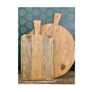 Planche à découper en bois conçue pour offrir une stabilité de coupe fiable et un charme naturel du bois qui améliore la cuisine quotidienne - Product Image 1
