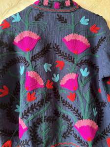 Chaqueta corta de invierno de estilo bohemio de otoño para mujer, Algodón hecho a mano, bordado Suzani, acolchado, tejido procesado de alta calidad - Product Image 3