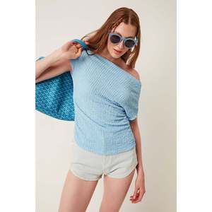 Blusa Casual de Satén para Mujer, Cuello Redondo, Logotipo Frontal, Manga Corta, Poliéster, Talla XL, Tejido, Primavera-Otoño - Product Image 2