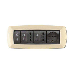 Placca Life Mod. Living Plastica Avorio 7 Posti - Product Image 1