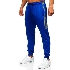 Conjunto Deportivo de Dos Piezas Personalizado para Hombre Pro Move, Conjunto Atlético de Poliéster con Capucha para Sesiones de Fitness - Product Image 6