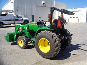 2020 pour tracteur John Deere 3038E 4WD 38HP Diesel bien entretenu à faibles heures expédition rapide utilisé pour la pompe à engrenages à moteur John Deere - Product Image 6