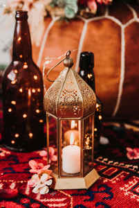 Farol Marroquí de Hierro Hecho a Mano, Ecológico y Duradero, con Portavelas Colgante para Decoración del Hogar y Eventos Navideños - Product Image 4