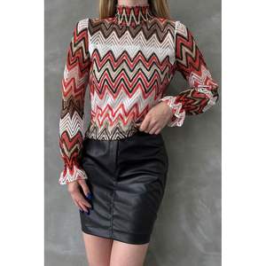 Chemisiers à motif zigzag pour femmes, vente en gros, chemises élégantes au design unique - Product Image 2