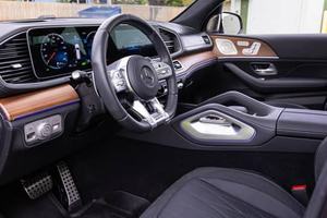 MERCEDES-AMG GLS 63 2021 EXTREMADAMENTE LIMPIO, 603 HP, V8 BITURBO, TRACCIÓN EN LAS CUATRO RUEDAS, LISTO PARA ENTREGAR - Product Image 3