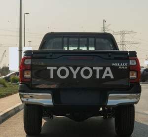 Toyota Hilux de Alta Calidad con Volante a la Derecha, Doble Cabina, 4x4, Camioneta Usada, Combustible de Gasolina, Baca de Aluminio, Dirección Hidráulica - Product Image 6