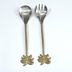 Juego de Cubiertos Decorativos de Latón Dorado para Servir Ensaladas, Diseño de Estrella y Luna Pulido a Mano, Juego de Cubiertos para Servir en la Cocina - Product Image 4