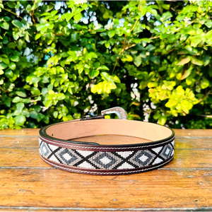 Cinturón de cuero de vaca con cuentas de diamante occidental floral granate hecho a mano con hebilla Nag longitud personalizada nuevo estilo - Product Image 3