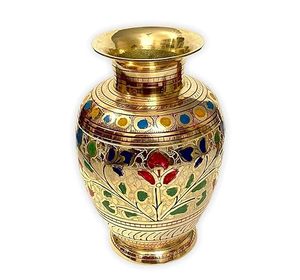 Vase à fleurs gravé Design fabriqué en Inde en laiton pur Style américain Vase à fleurs de table dernier cri pour le bureau et la maison - Product Image 5