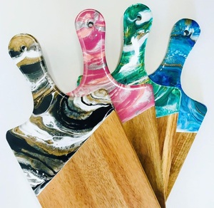 Planche à découper en bois de résine époxy durable conçue pour la coupe de viande et de légumes planche en bois de résine pour les maisons contemporaines - Product Image 3