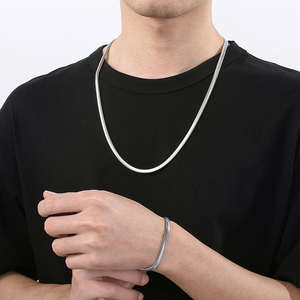 Collar de Cadena Plana Estilo Hip-Hop con Eslabones de Hueso de Serpiente, Plata de Ley 925, Chapado en Oro, con Detalles de Diamantes, para Hombre y Mujer - Product Image 1