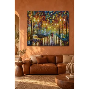 Impression sur toile du soir : Couple Fida se promenant sous un parapluie dans un parc pluvieux - Product Image 3
