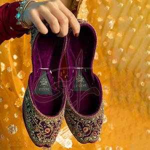 Chaussures Khussa pour femmes, couleur unie, antidérapantes, semelle antidérapante, prix bas, légères, qualité supérieure, nouvelle arrivée - Product Image 4