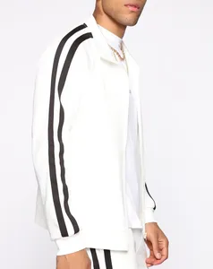 Sudadera con capucha y cremallera completa de lana de 3 rayas de invierno personalizada para hombre con chándal de diamantes de imitación-Alta calidad - Product Image 5