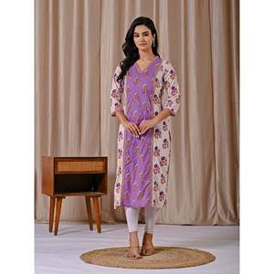 Robe droite en coton européen gris et violet imprimée au bloc, coupe ajustée - Product Image 4