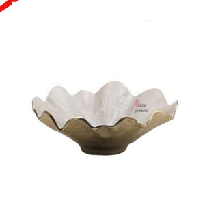 Design merveilleux bol de service en métal en forme de fleur fini doré pour la maison hôtel et restaurant - Product Image 4