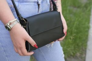 Sacs en cuir véritable véritable pour femmes Sacs à main pour dames Sacs à la mode, multifonctionnels et de haute qualité Sacs à bandoulière pour femmes - Product Image 3