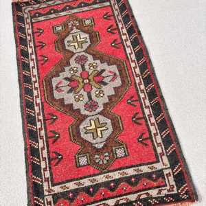 Vintage Turkish Rug 1.8x3.2 ft, <b>Red</b> Abstract <b>Wool</b> Rug - Product Image 2